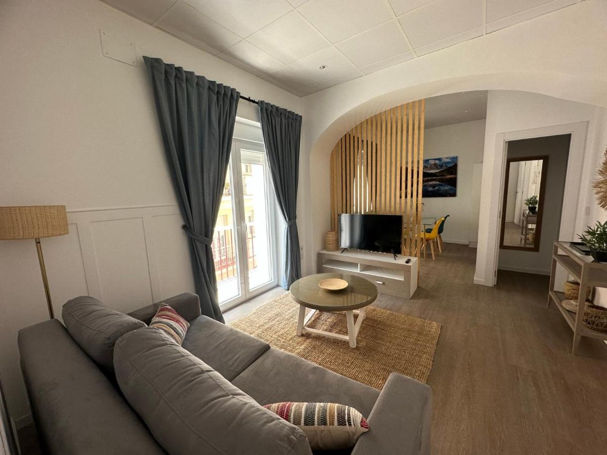 Apartamento Nebro Sol Cadiz Bagian luar foto
