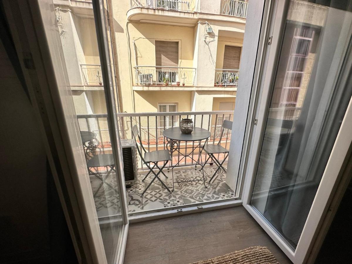 Apartamento Nebro Sol Cadiz Bagian luar foto