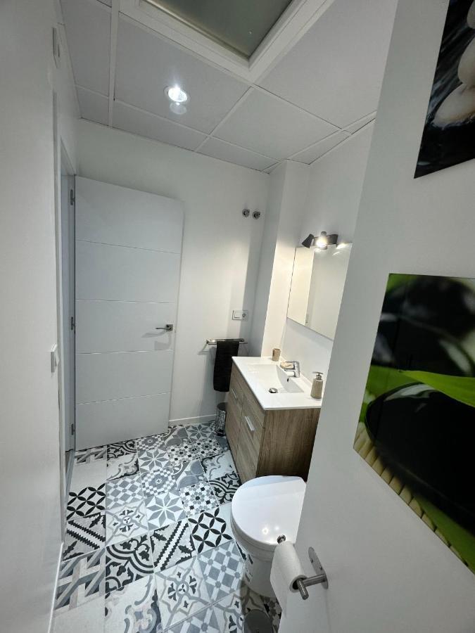 Apartamento Nebro Sol Cadiz Bagian luar foto