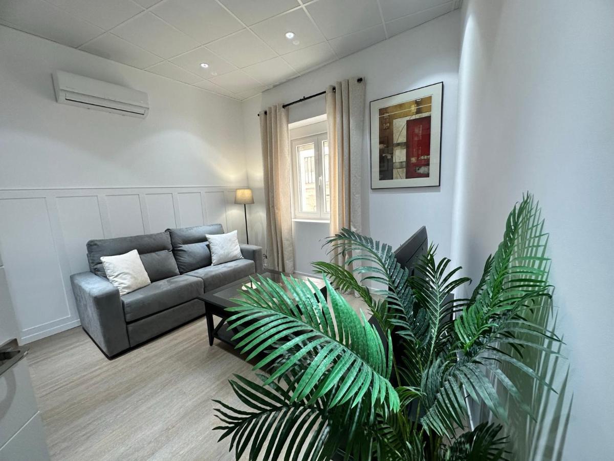 Apartamento Nebro Sol Cadiz Bagian luar foto